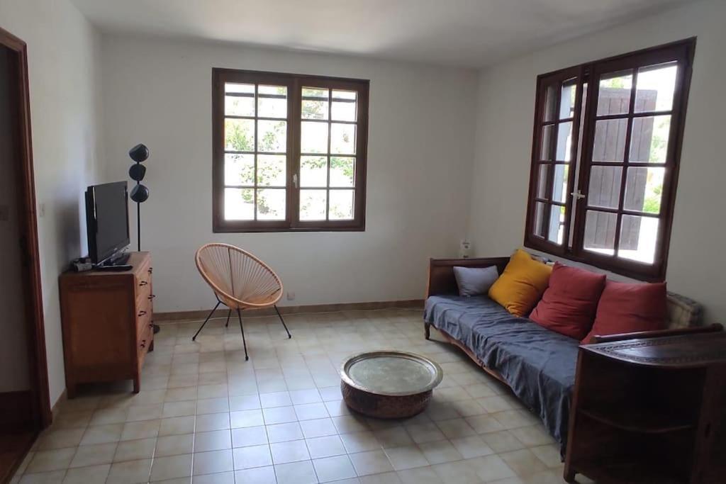 Appartement Au Fond Du Jardin Saint Jean du Pin エクステリア 写真